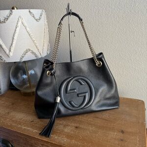 Gucci Soho Chain Tassel Calfskin Medium Tote - Black & Silver